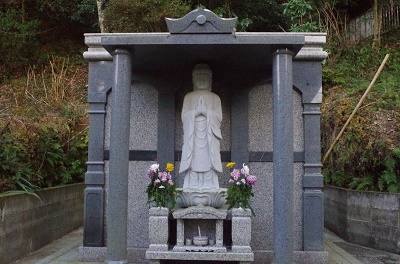 永勝寺の納骨堂